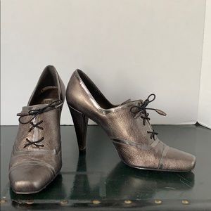 Stuart Weitzman - Gunmetal gray size 8